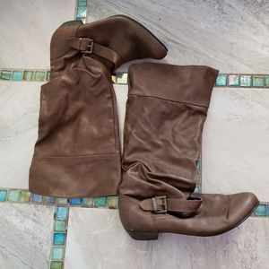 Brown leather Boots